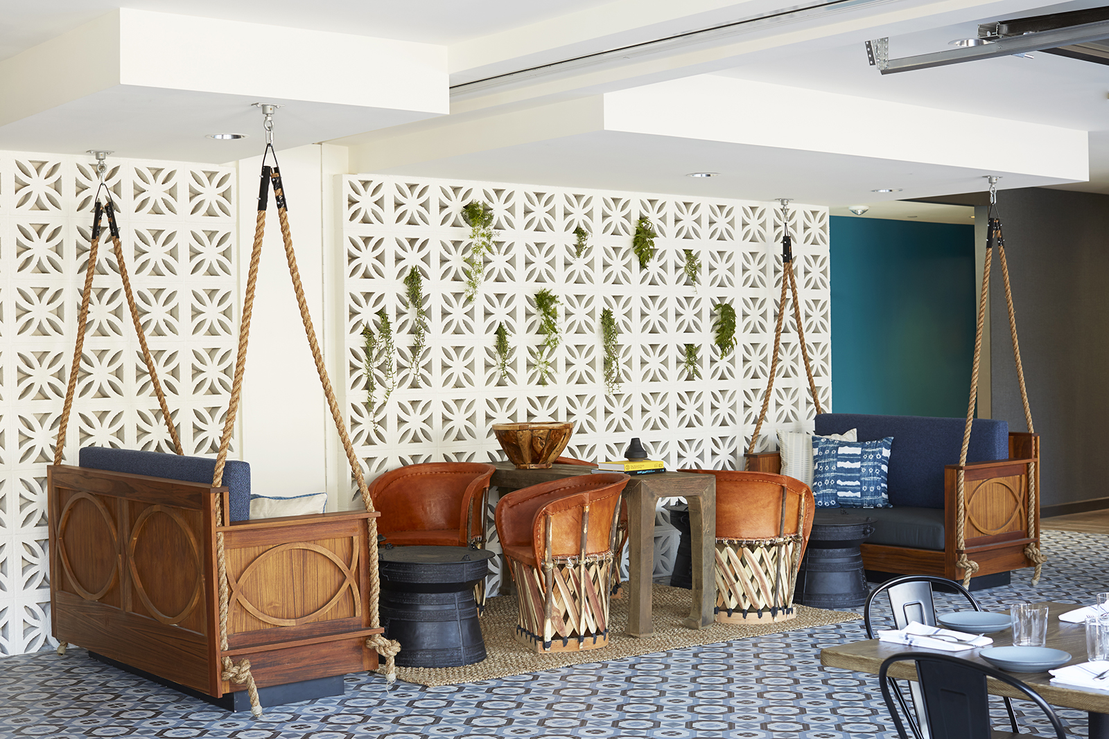 kimpton huntington beach pacific hideaway restaurant seating